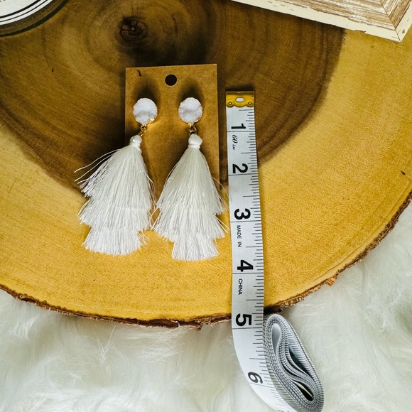 NEW White Tassel Earrings - Picture 2 of 4